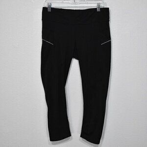 Athleta Workout Leggings Size MT Color Black Gently Used Condition no hole/stain